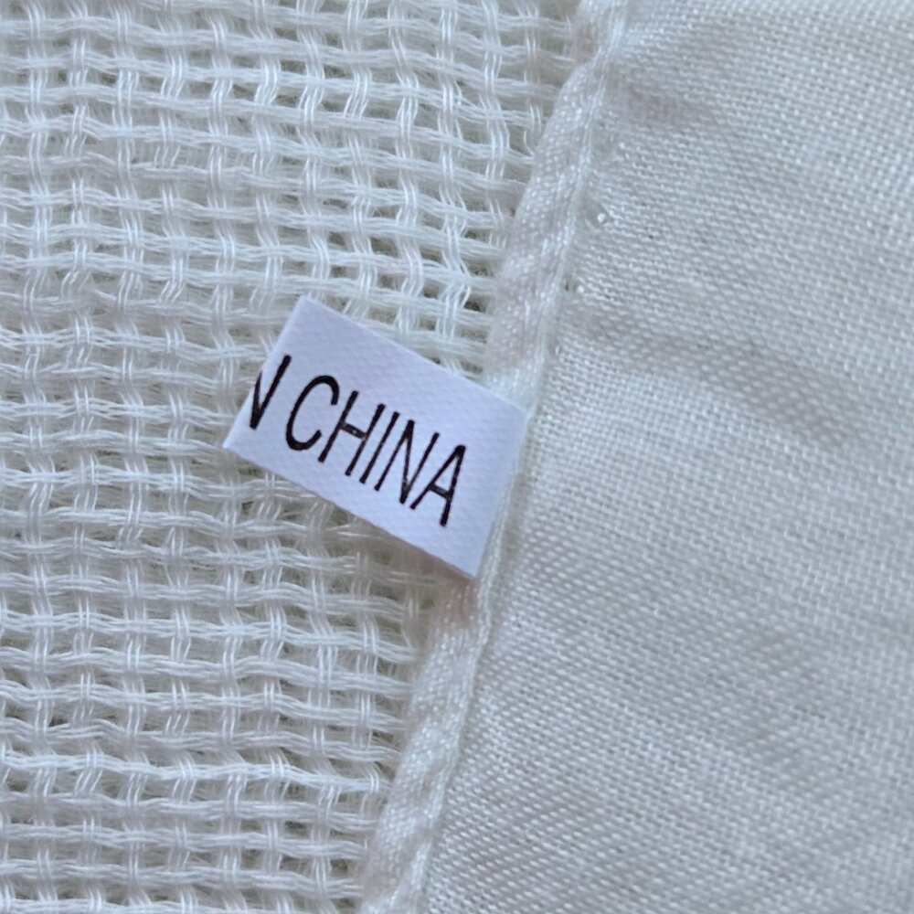 Lightweight Scarf With Open Weave Mesh Detailing - image 7